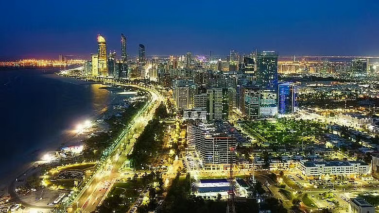 阿布扎比连续十年被评为全球最安全城市