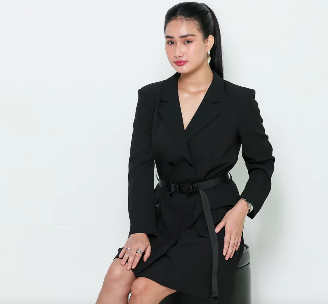 逆袭！迪拜一服务员成为TikTok网红，还入围2025年菲律宾环球小姐选美大赛！